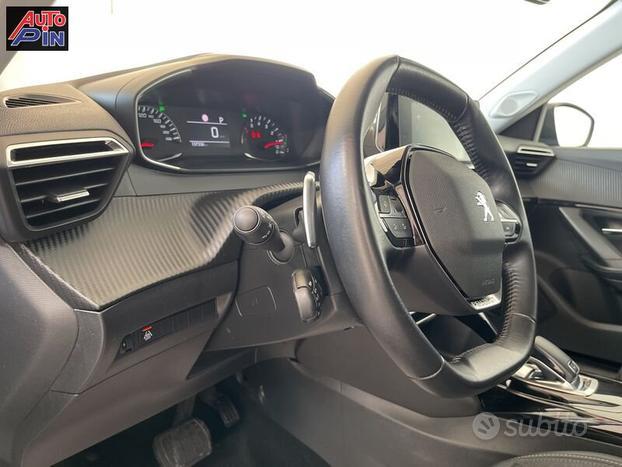 Peugeot 2008 BlueHDi 130 S&S EAT8 Allure