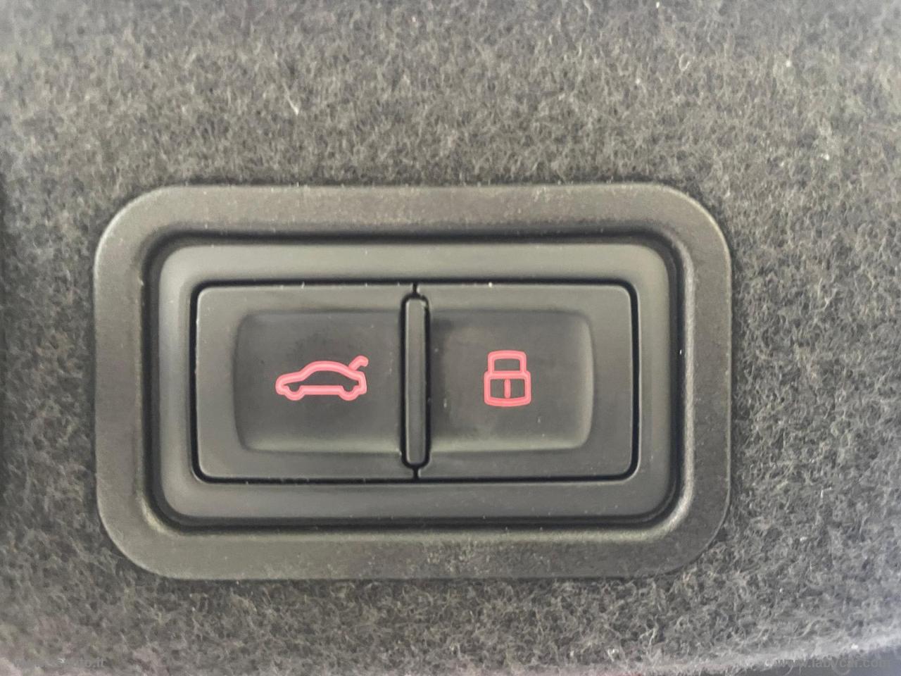 AUDI A8 L 4.2 V8 TDI 385CV quattro tip. VETTURA IMPECCABILE ED INTROVABILE!!