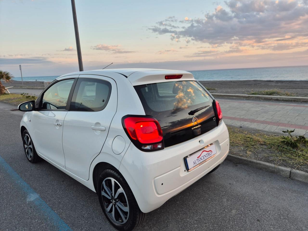 Citroen C1 VTi 72 S&S 5 porte Shine