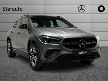 MERCEDES-BENZ GLA 200 d Automatic Progressive Advanced