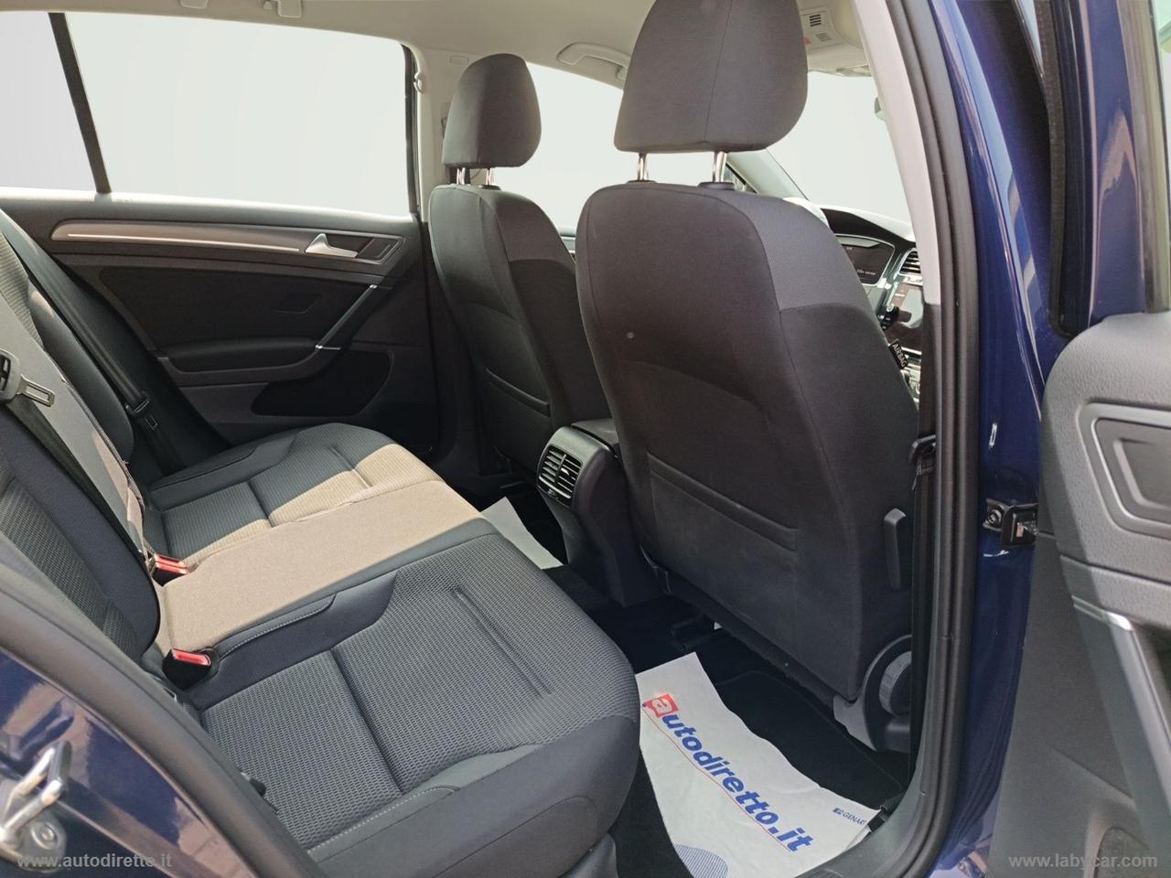 VOLKSWAGEN e-Golf 136 CV