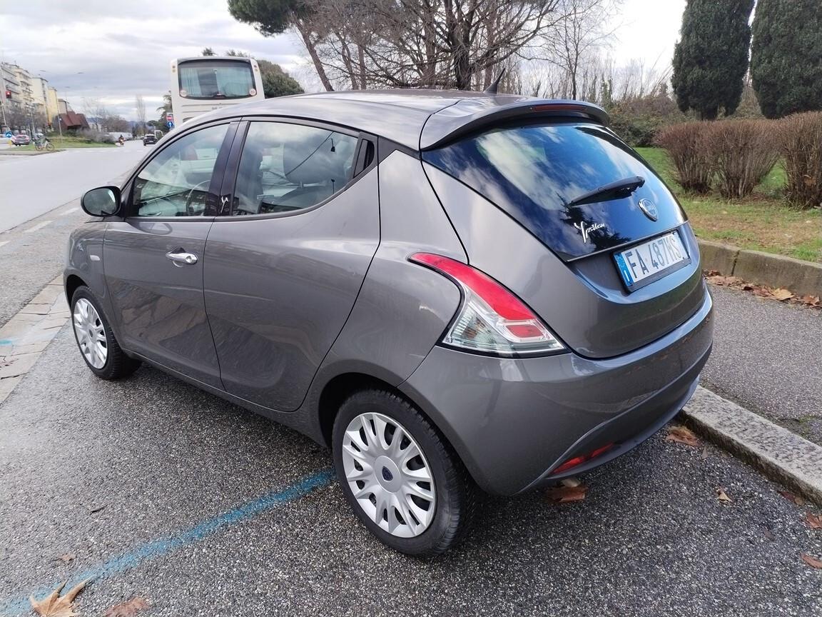 Lancia Ypsilon 1.2 69 CV 5p Silver 117000km euro 6 8/2015