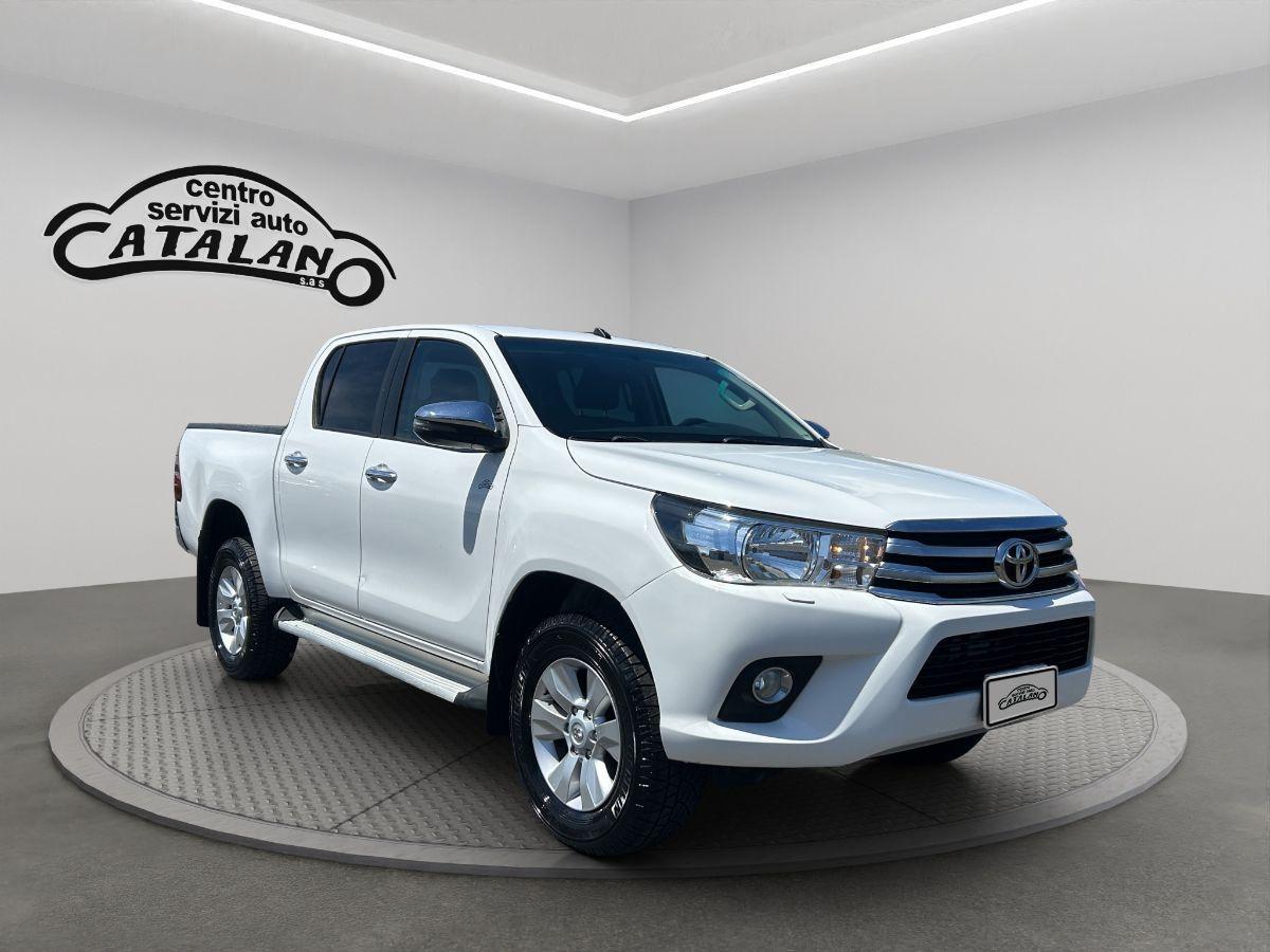 TOYOTA - Hilux - 2.4 d-4d 4x4 EXECUTIVE TELECAMERA + iva