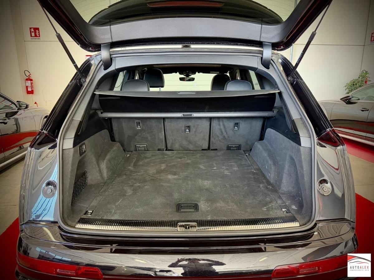 AUDI - Q7 S 4.0 V8 tdi Business Plus quattro tiptronic