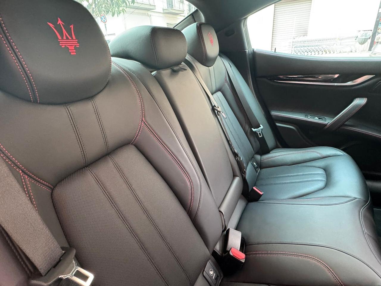 Maserati Ghibli V6 Gransport 350CV
