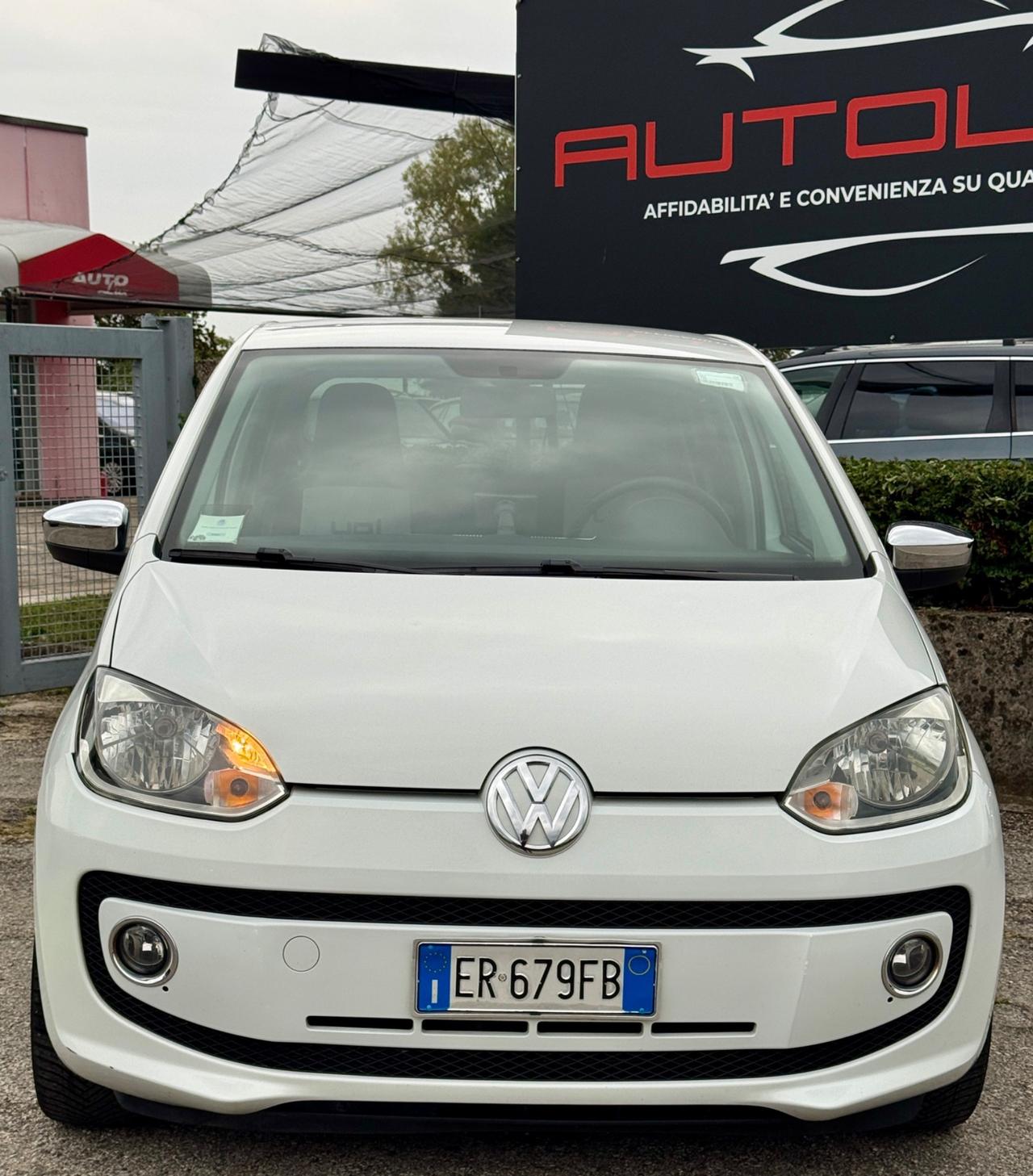 Volkswagen up! 1.0 75 CV 5p WHITE NEOPATENTATI