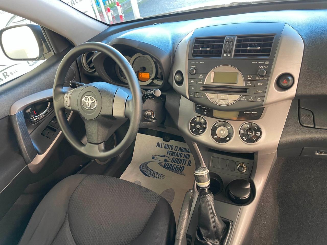 Toyota RAV 4 RAV4 2.2 D-4D 136 CV Sol