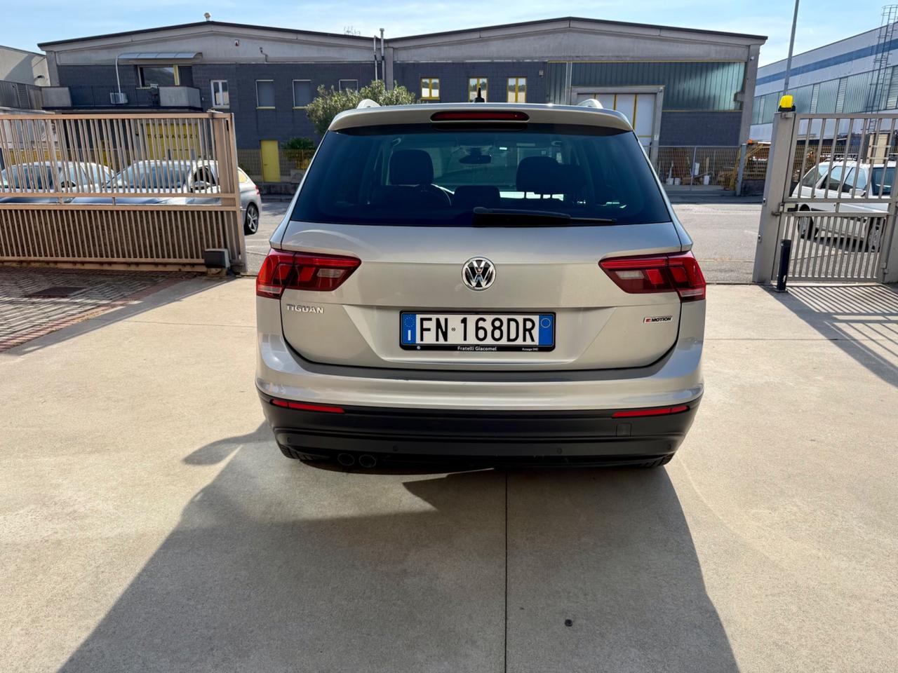Volkswagen Tiguan 2.0 TDI SCR DSG 4MOTION Advanced BMT