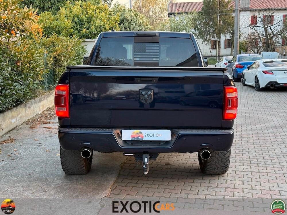 Dodge RAM 5.7 Hemi V8 Pick-up