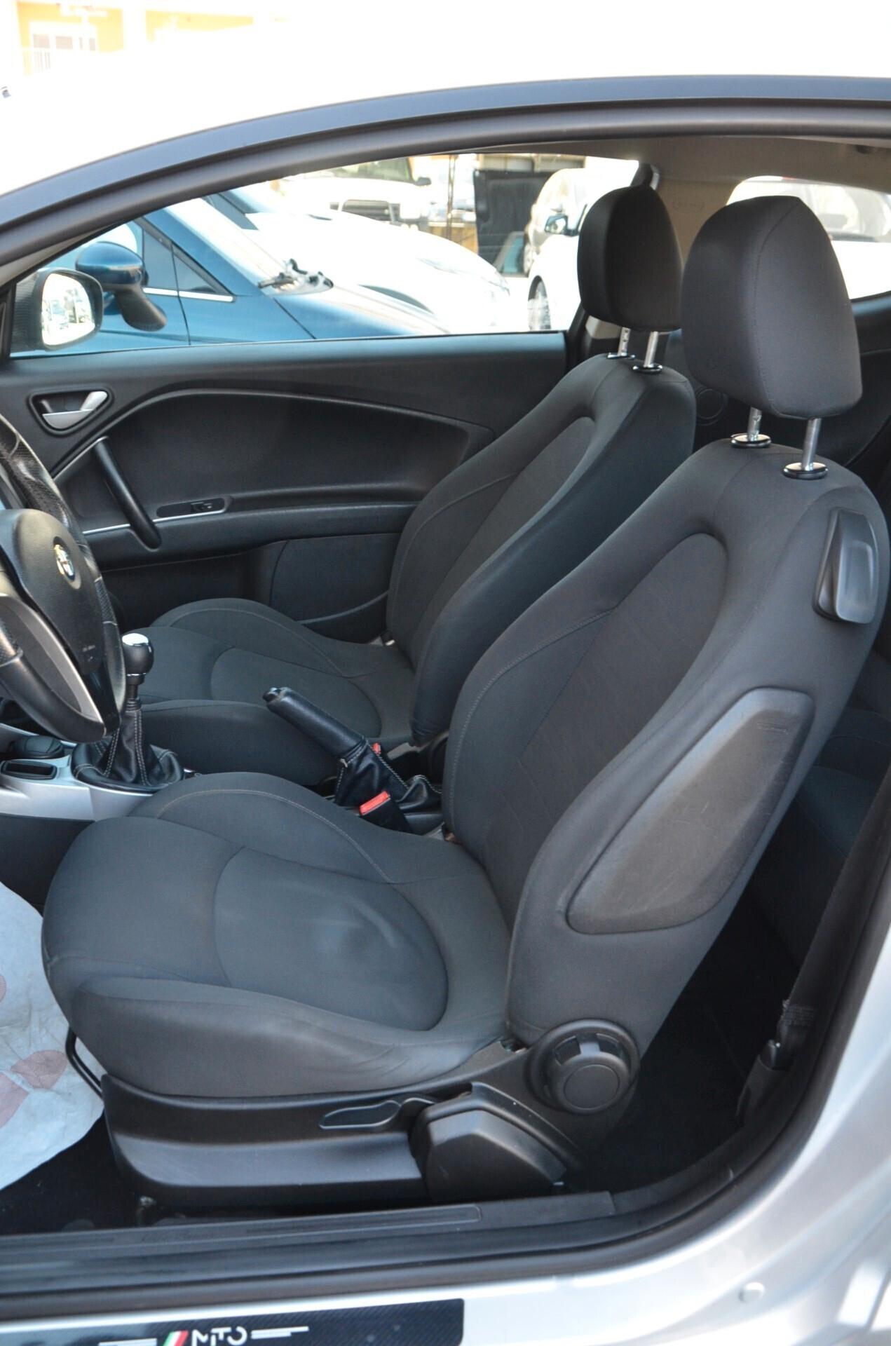 Alfa Romeo MiTo 1.4 78 CV 8V S&S Distinctive