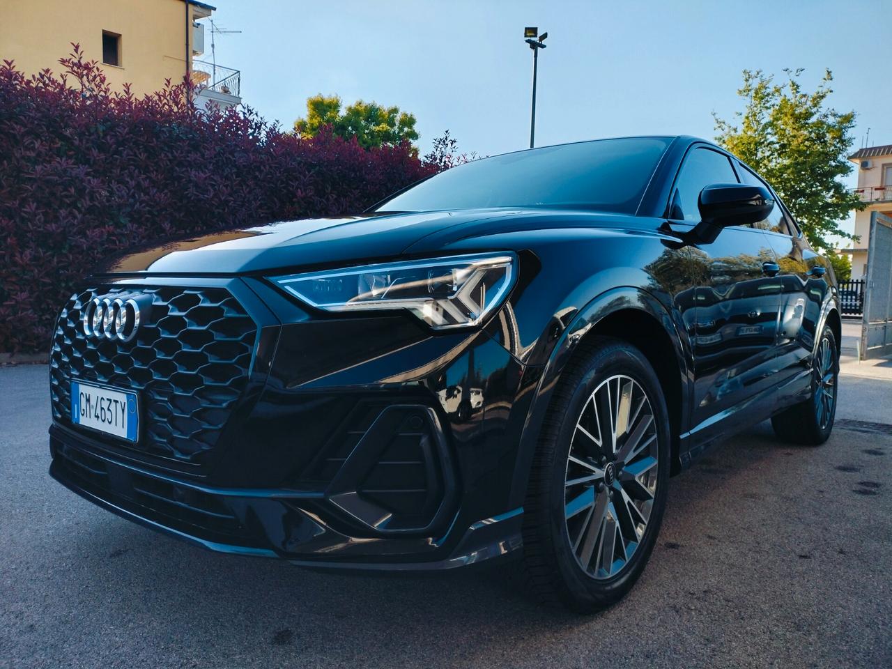 Audi Q3 35 TFSI e S tronic S line edition