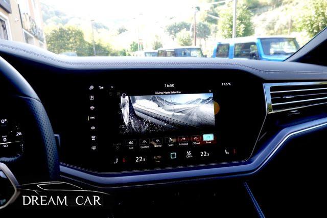 VOLKSWAGEN Touareg 3.0 V6 TDI SCR R-Line CERCHI DA 22"-GANCIO TRAINO