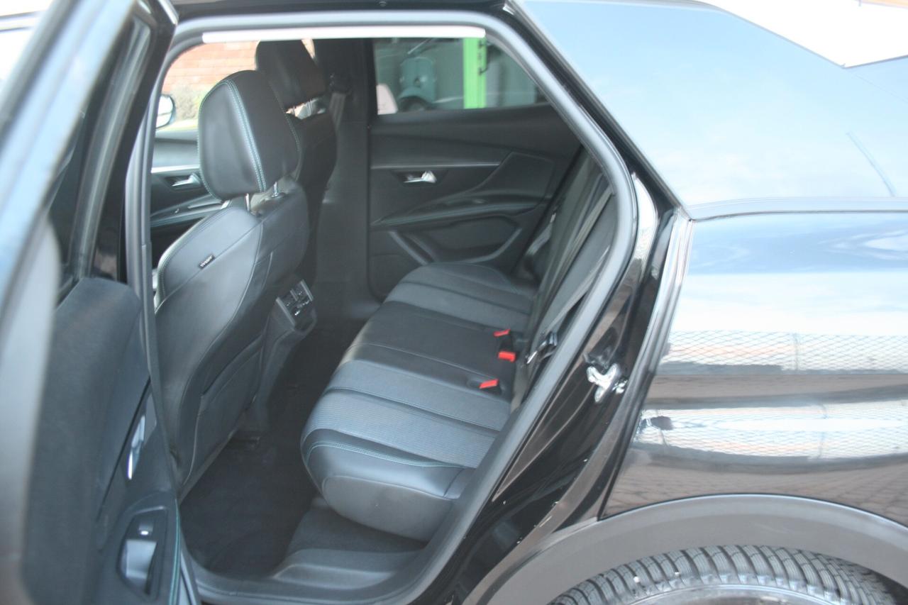 Peugeot 3008 BlueHDi 130 S&S EAT8 Allure