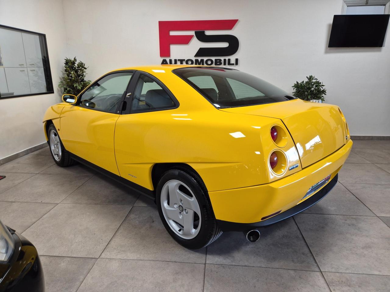 Fiat Coupe 2.0 i.e. turbo 16V Confort