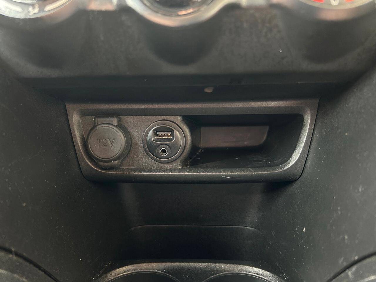 Peugeot 208 1.6 BlueHDi Allure