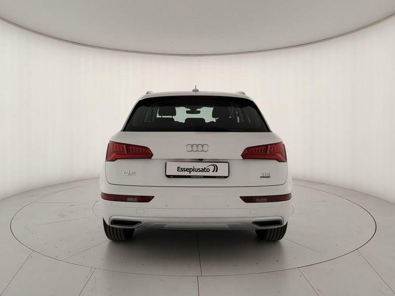 Audi Q5 2.0 TDI 140kW Business quattro S tronic