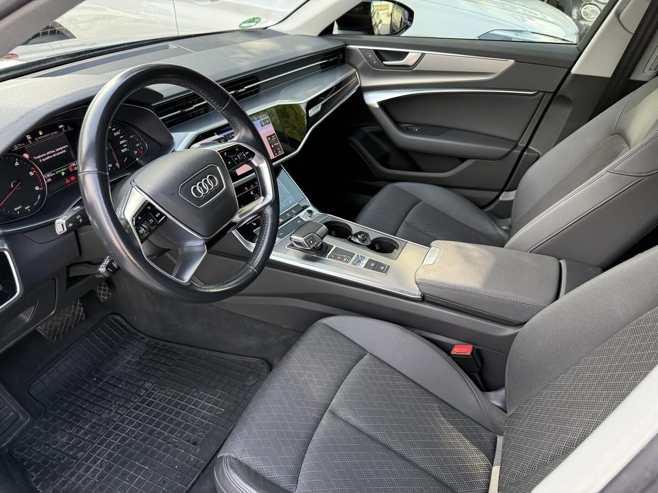 AUDI A6 AVANT VIRTUAL TDI-HYBRID BLACK LINE