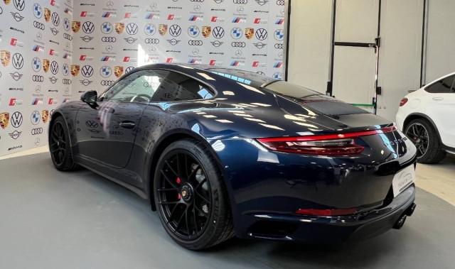 Porsche 911 Coupé 3.0 Carrera 4 GTS auto