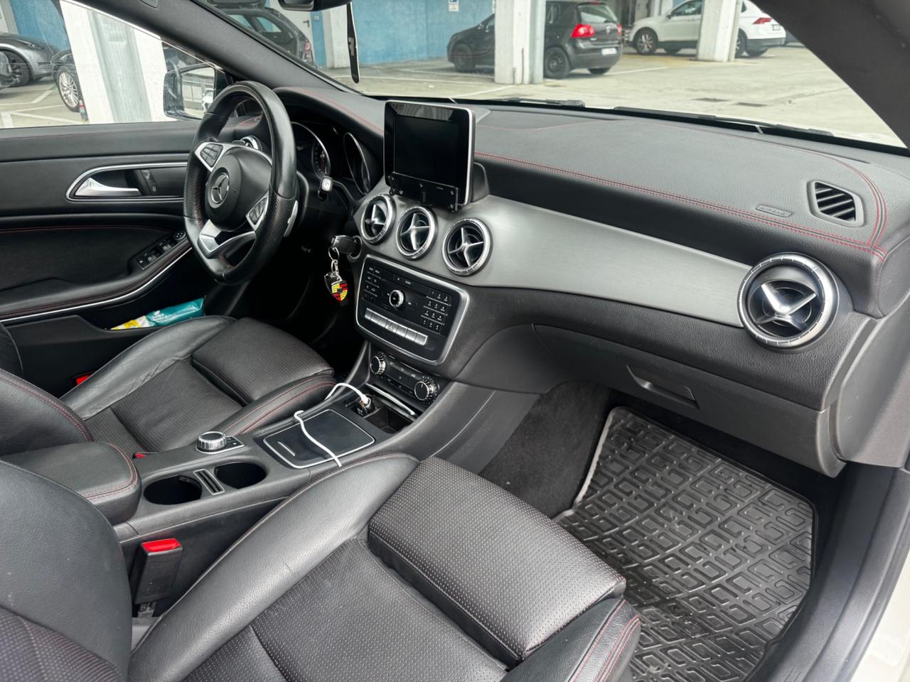 Mercedes-benz CLA 200 d 4Matic Premium AMG 2016