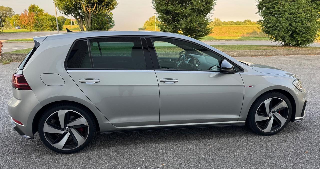 Volkswagen Golf GTI Golf GTI Performance 2.0 TSI DSG 5p. BlueMotion Technology