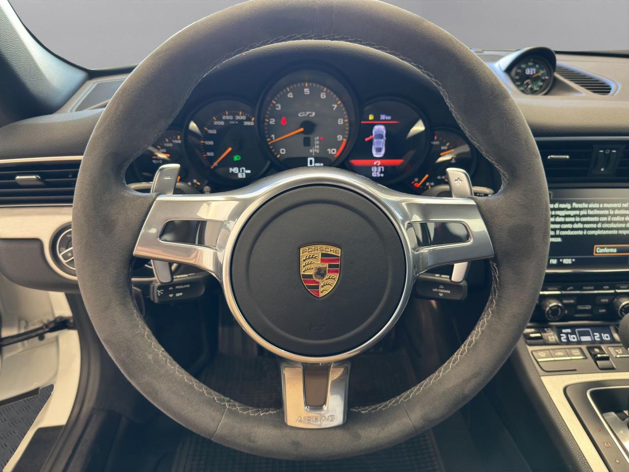 Porsche 911 Coupe 3.8 GT3