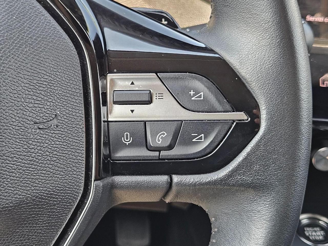 Peugeot 308 BlueHDi 130 S&S EAT8 SW Allure