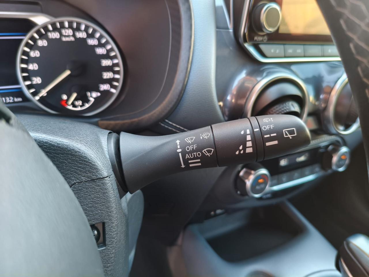 Nissan Juke 1.0 DIG-T 114 CV DCT N-Connecta