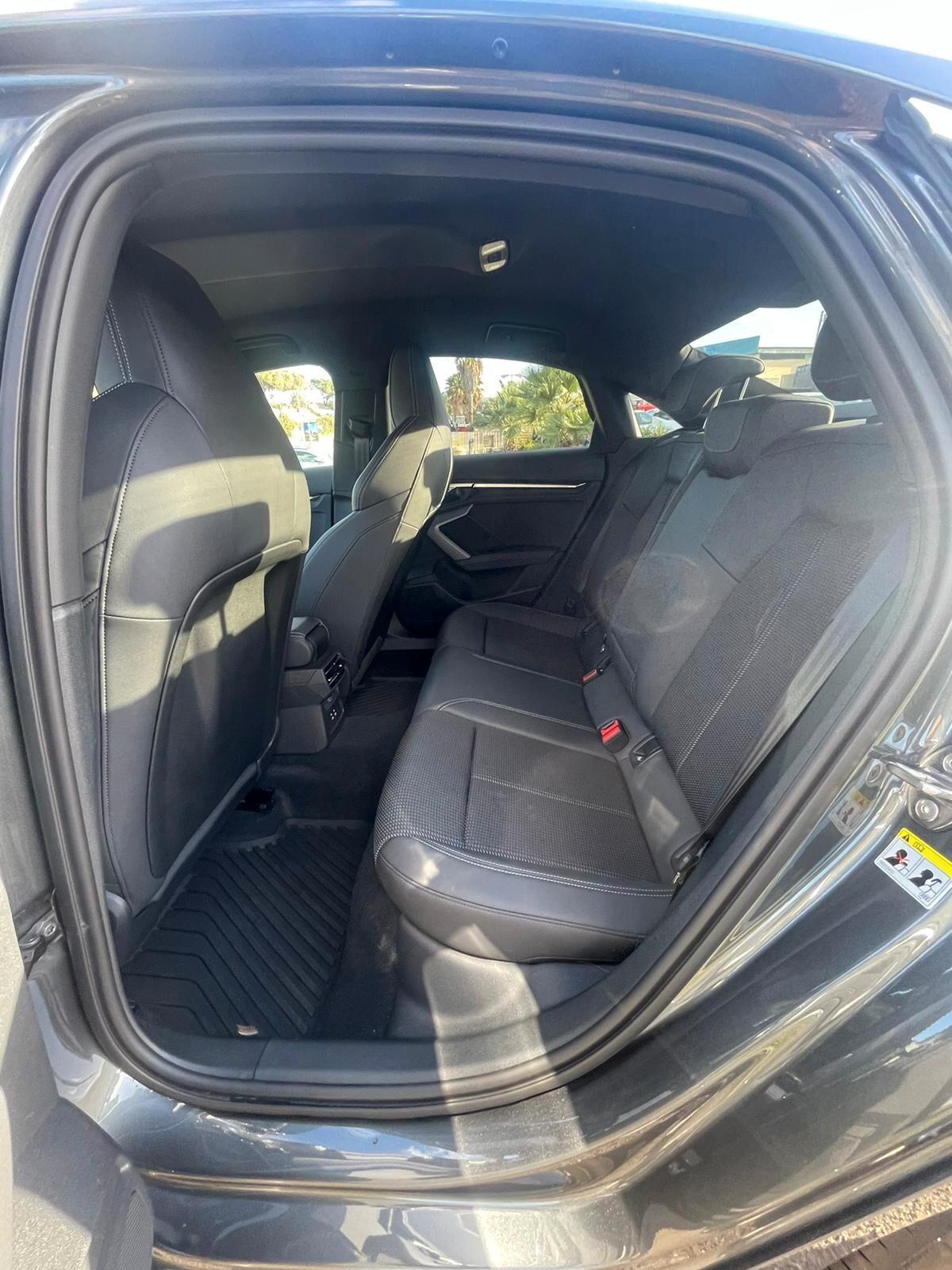 Audi A3 Sedan 35 TDI S tronic line edition