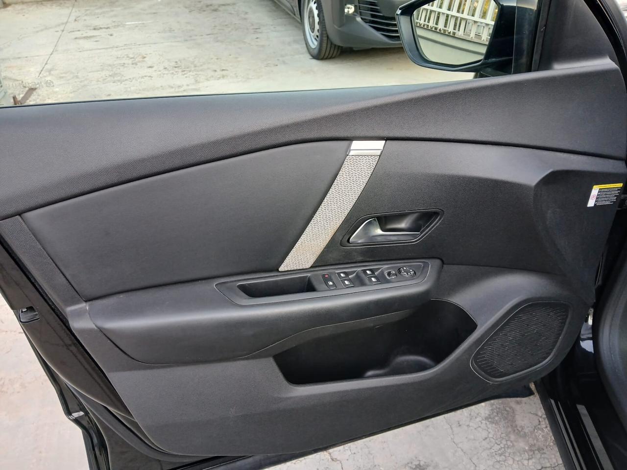 Citroen C4 BlueHDi 130 S&S EAT8 Feel Pack