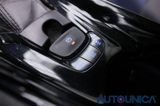 TOYOTA C-HR 1.8 HYBRID E-CVT LOUNGE FARI LED NEOPATENTATI