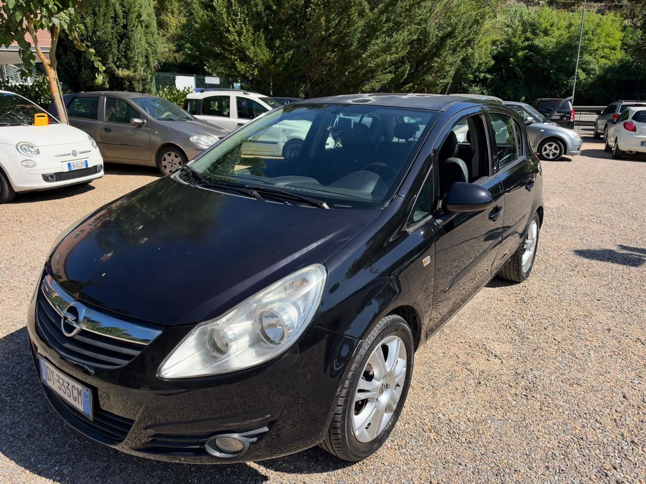 Opel Corsa 1.2 5 porte Club