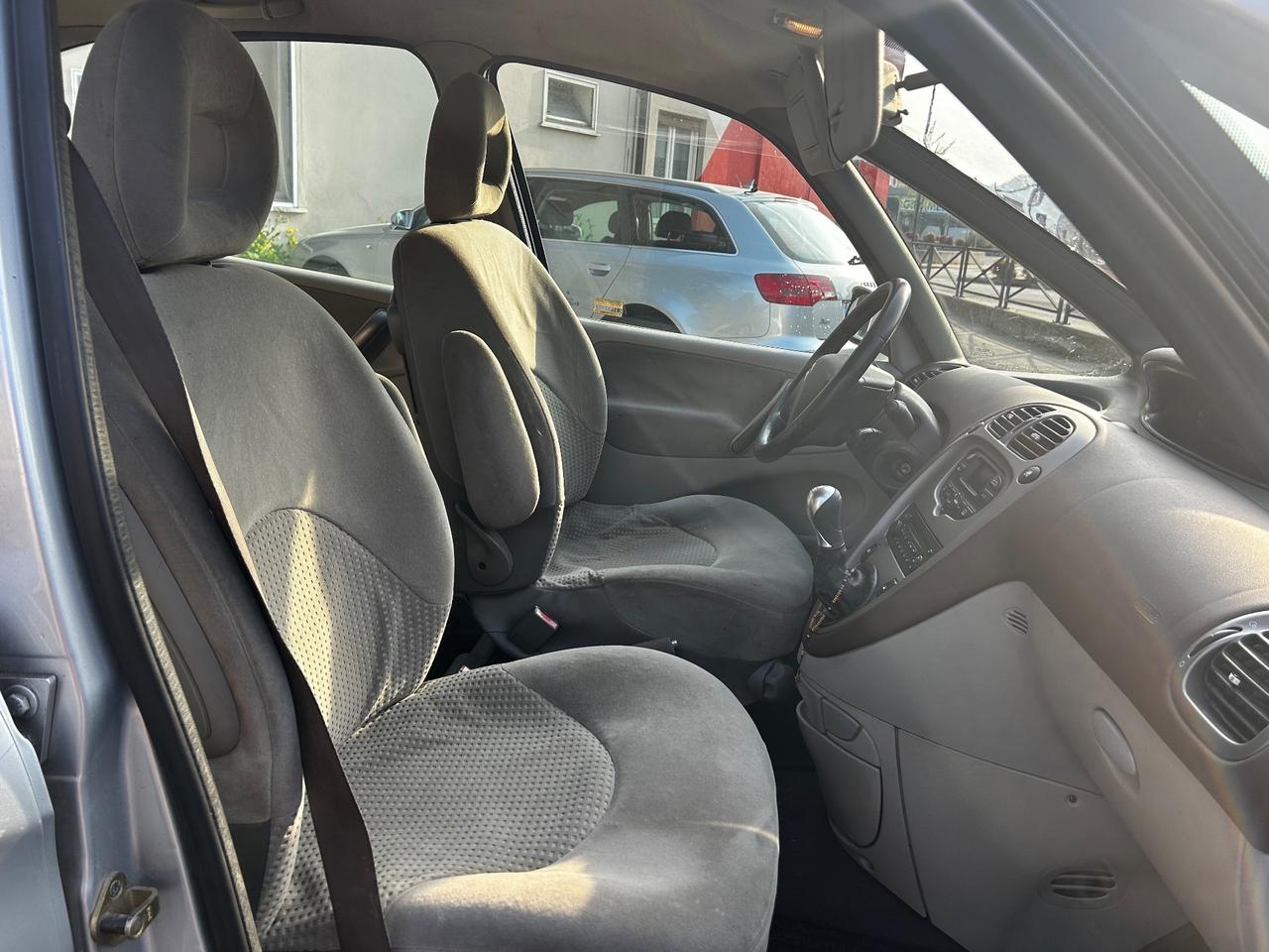 Citroen Xsara Picasso 2.0 HDi Exclusive