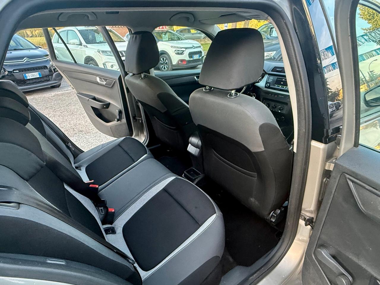 "UNA CHICCA" Skoda Fabia 1.0 MPI Wagon Business