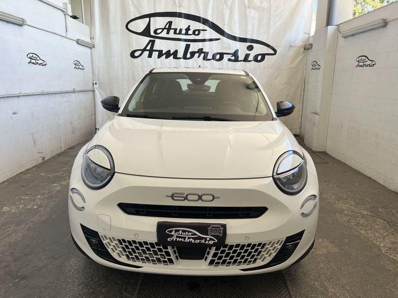 FIAT 600 600 1.2 hybrid 145cv TUA DA 229,00 EURO AL MESE