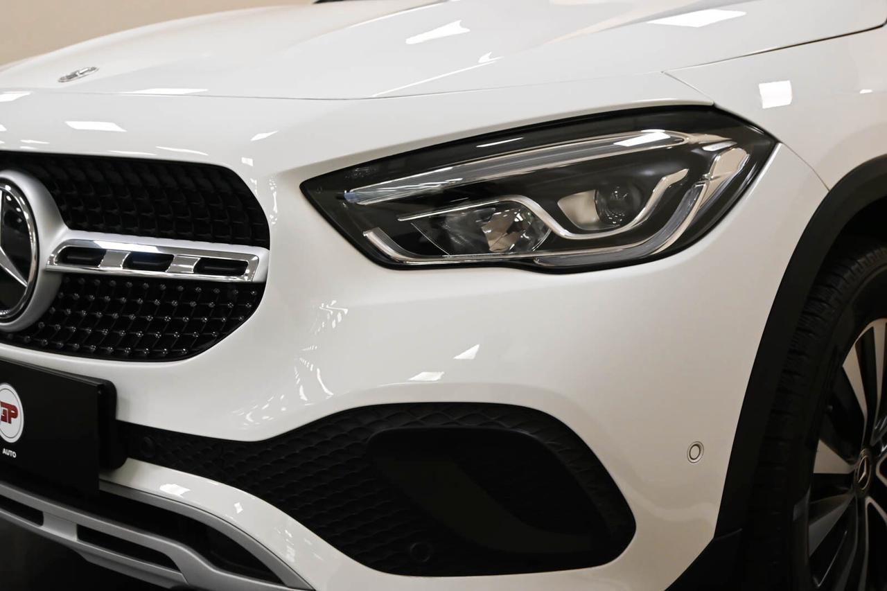 MERCEDES GLA (H247) GLA 250 e EQ-Power...