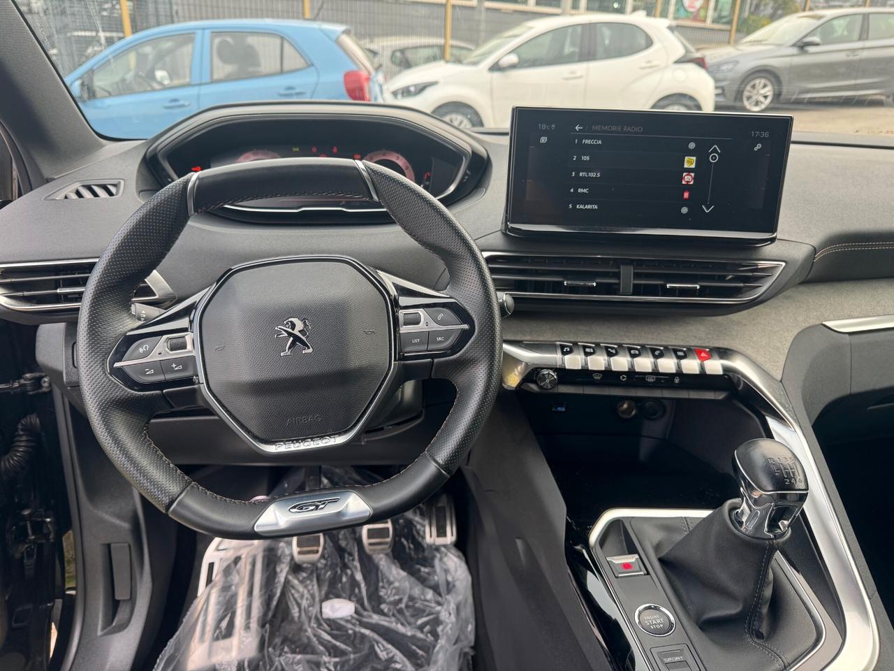 Peugeot 3008 1.2cc PureTech Turbo 130cv S&S GT