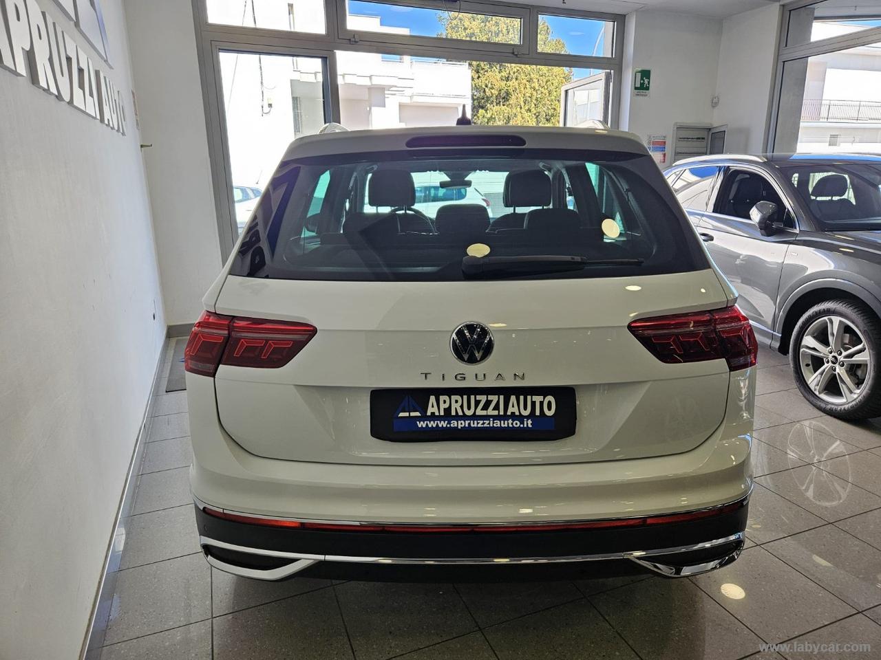 VOLKSWAGEN Tiguan 2.0 TDI 150CV SCR DSG Elegance