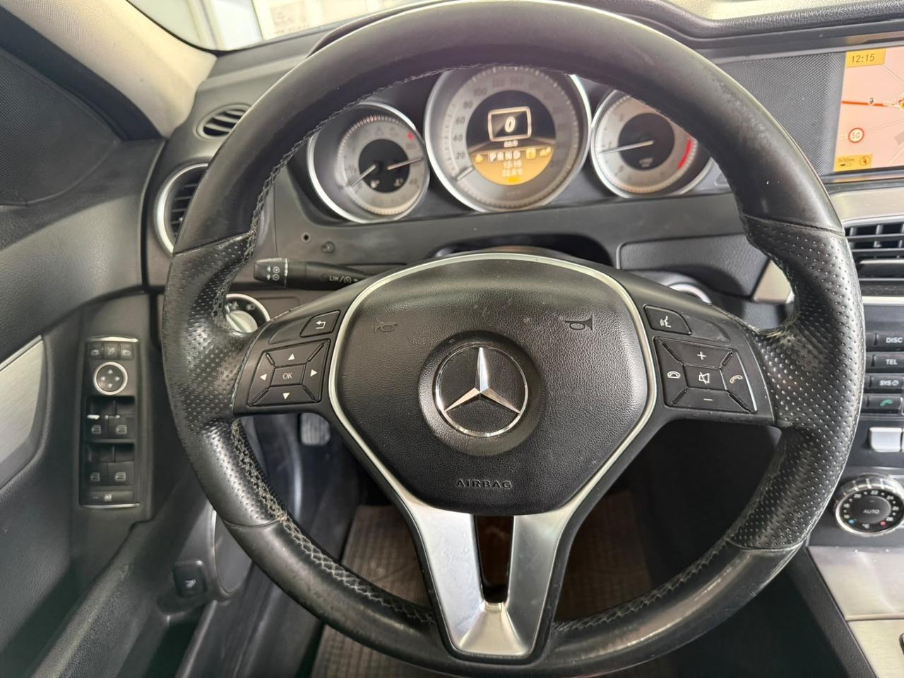 Mercedes-benz C 220 CDI BlueEFFICIENCY Avantgarde