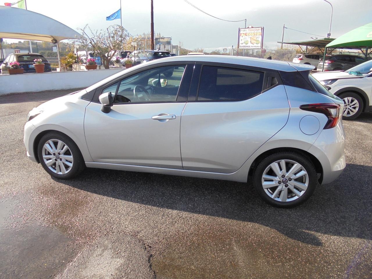 Nissan Micra IG-T 100 AUTOMATICA Xtronic 5 porte N-Connecta