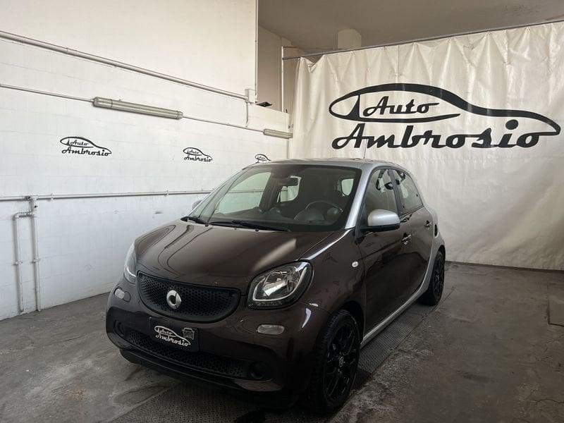 smart forfour Forfour 1.0 Passion 71cv twinamic my18 TUA DA 149,00 EURO AL MESE