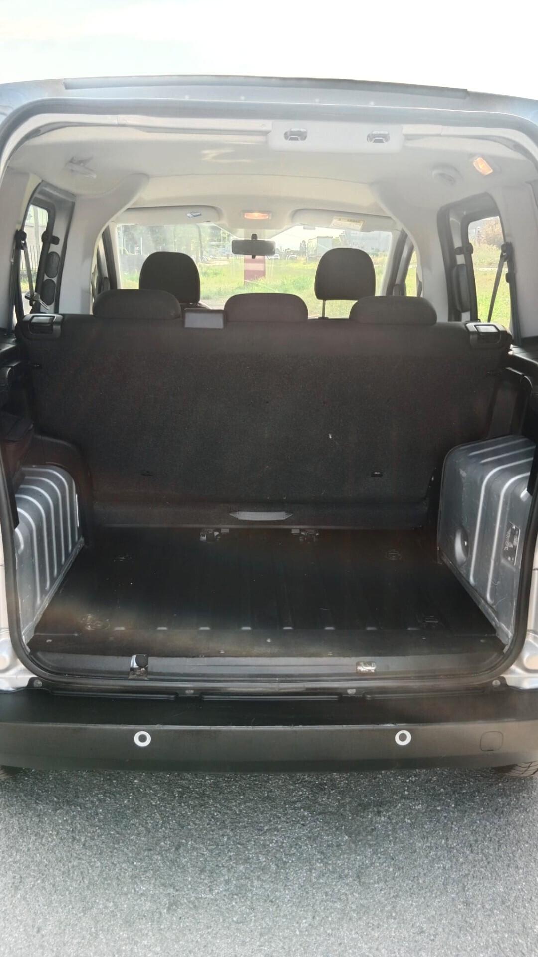 Fiat Fiorino Professional Combi 1.3 multijet II