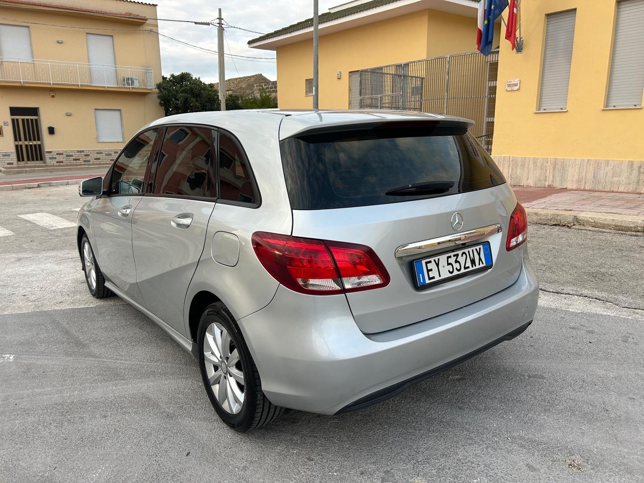 Mercedes-benz B 180 CDI Premium