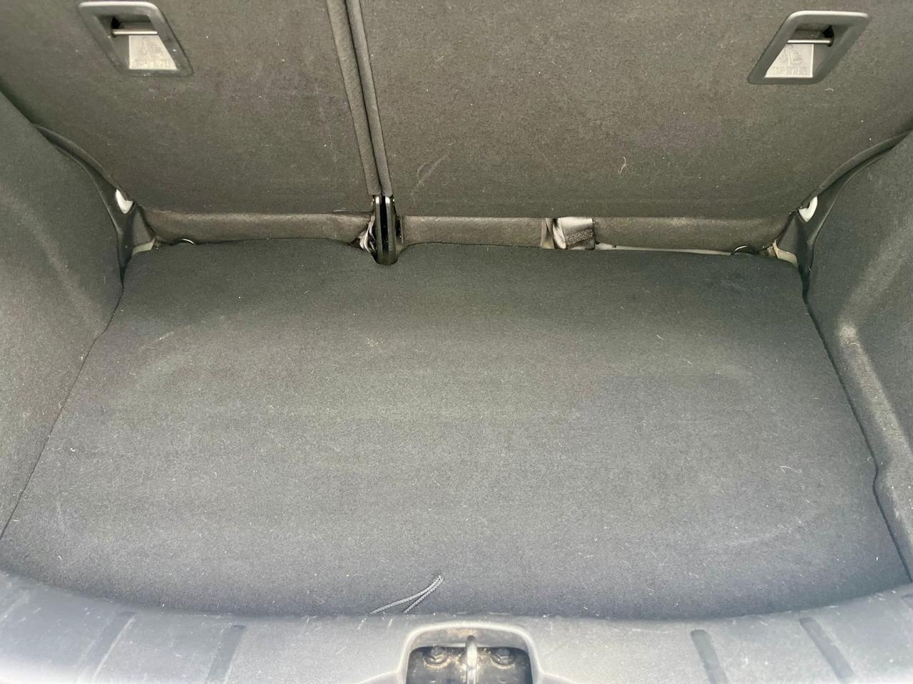 Citroen C3 1.2benz 2014 65.000km per neopatentati