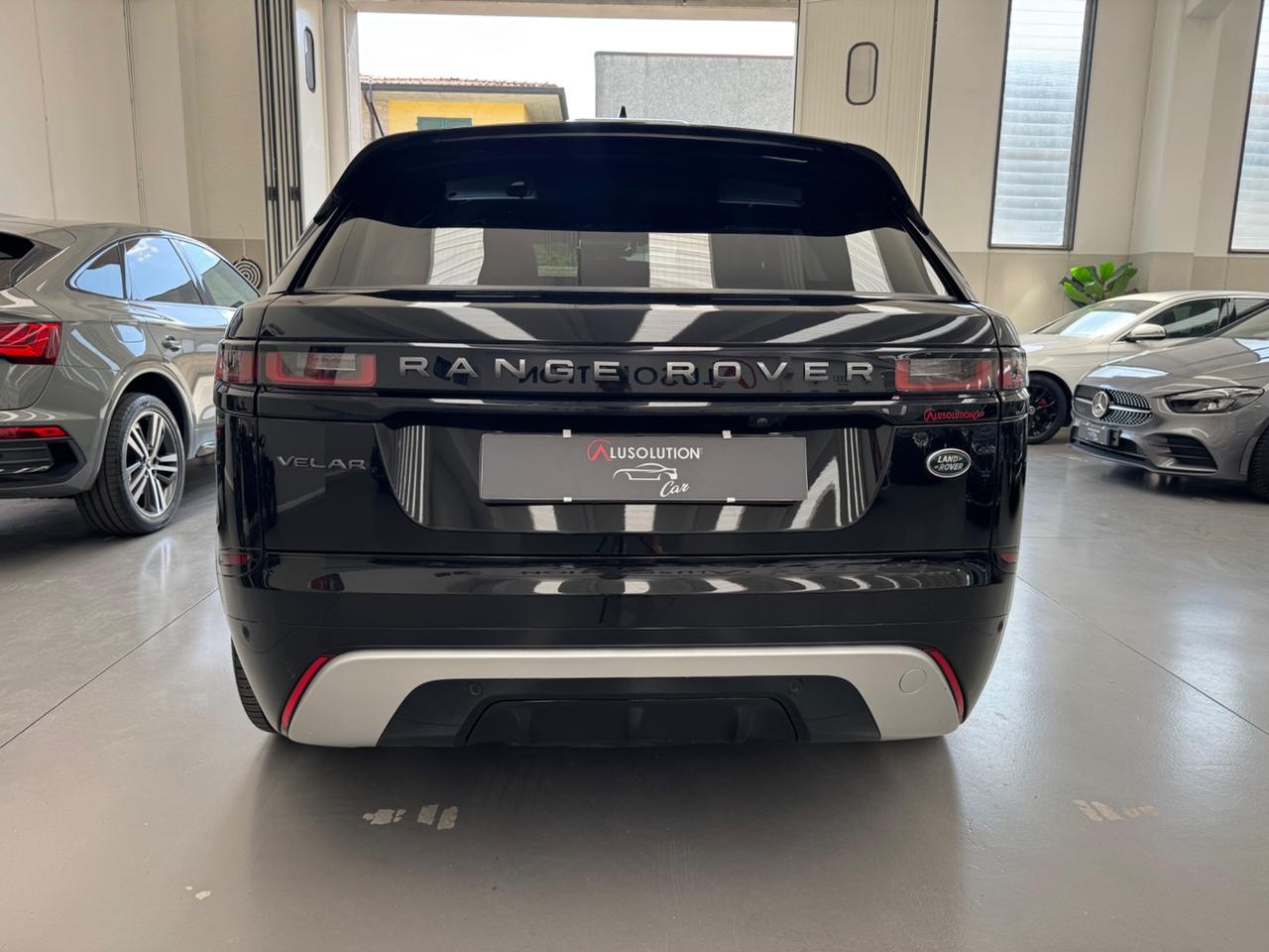 Land Rover Range Velar 2.0D I4 204 CV R-Dynamic HSE