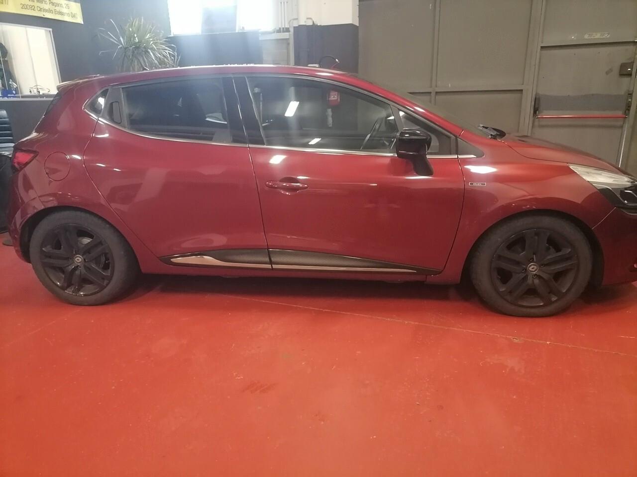 Renault Clio dCi 8V 75 CV Start&Stop 5 porte Energy Duel