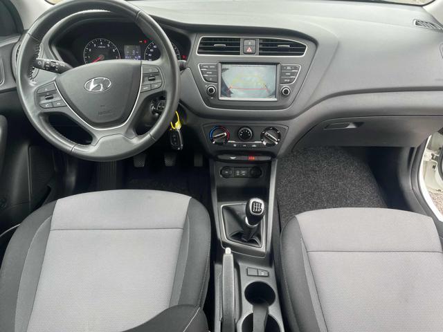 HYUNDAI i20 1.2 advanced