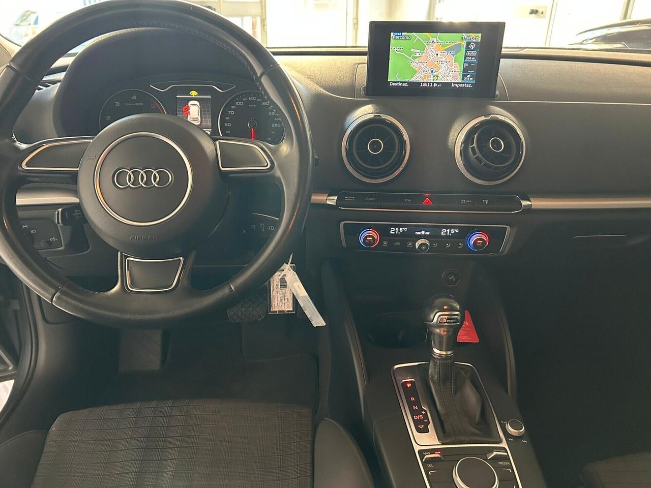 Audi A3 1.6 TDI clean diesel S tronic Ambition
