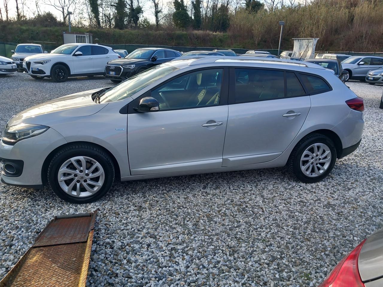 Renault Megane M&eacute;gane 1.5 dCi 110CV EDC SporTour Wave