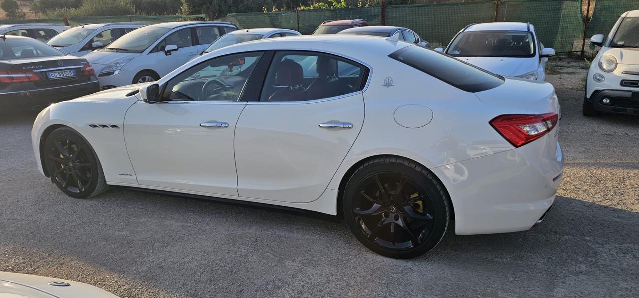 Maserati Ghibli V6 Diesel 275 CV