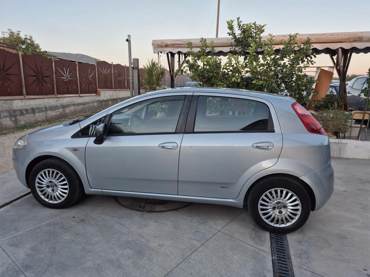Fiat Grande Punto 1.3 MJT 75 CV 5 porte Dynamic